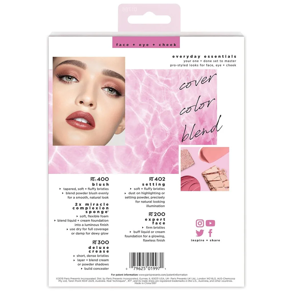 ست 6 تیکه براش آرایشی ریل تکنیک همراه با دو عدد پد(اسفنج) کد 1997