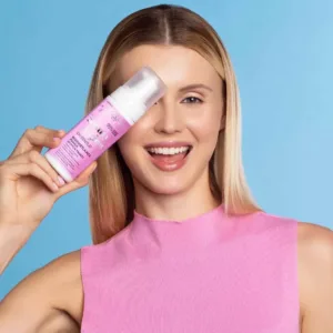 فوم شستشو صورت روشن کننده و نرم کننده اولاین