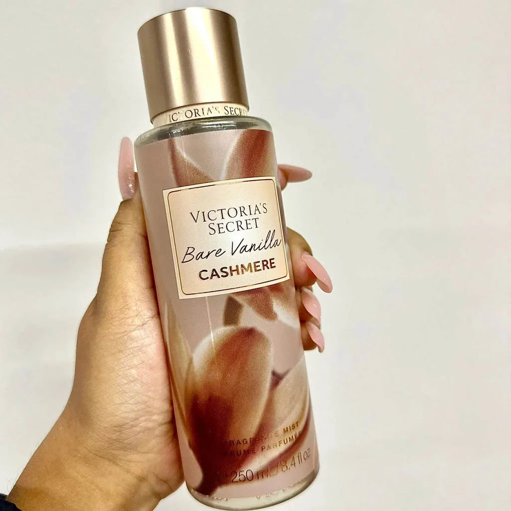 بادی میست بیر وانیلا ویکتوریا سکرت رایحه وانیل ارکیده نارگیل Bare vanilla cashmere