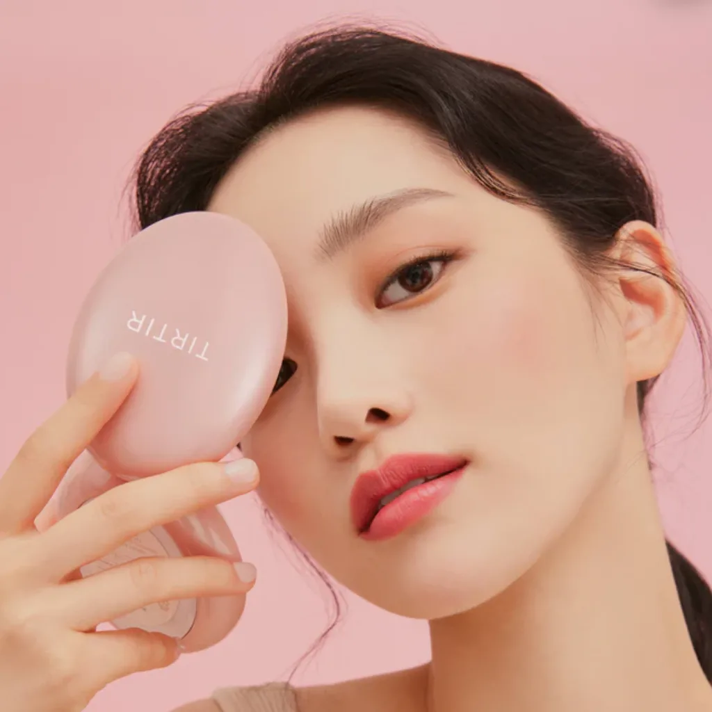 کوشن تیر تیر صورتی ضد چروک و روشن کننده