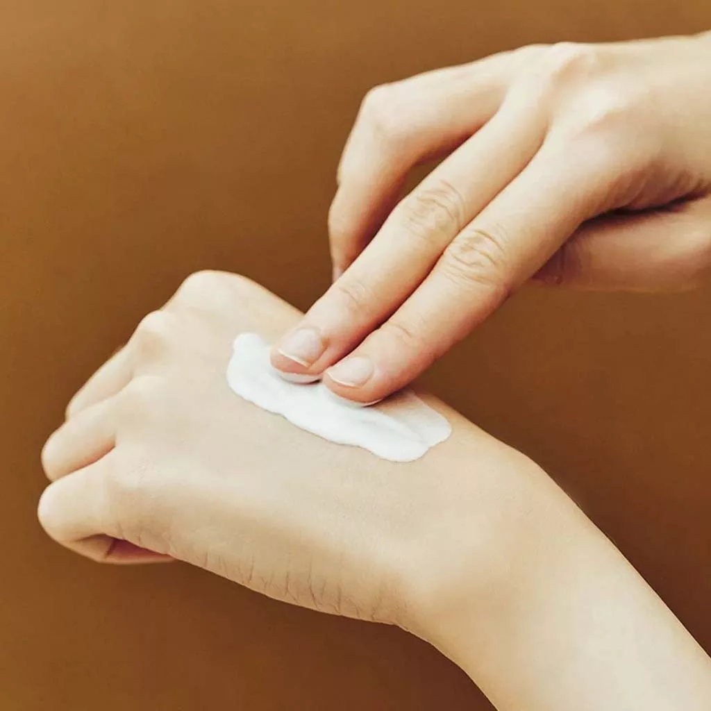 ضدآفتاب آمپول اسکین 1004 سنتلا پروبیوسیکا SPF50