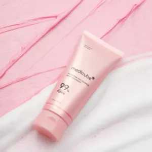 شوینده PDRN PINK مدی کیوب نیاسینامید WHIP CLEANSER