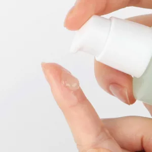 سرم تسکین دهنده و مرطوب کننده نامبوزین