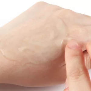 سرم تسکین دهنده و مرطوب کننده نامبوزین