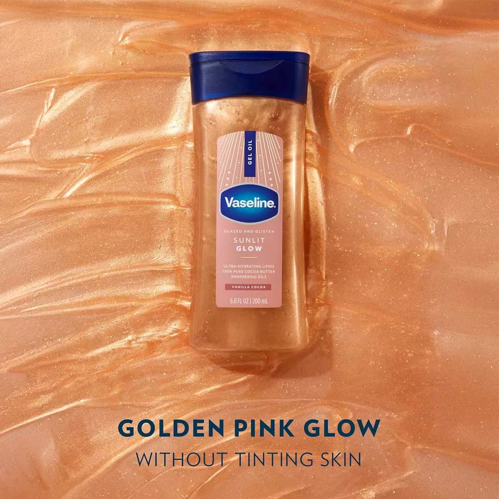 روغن بدن شاین دار وازلین SUNLIT GLOW رایحه Vanilla cocoa