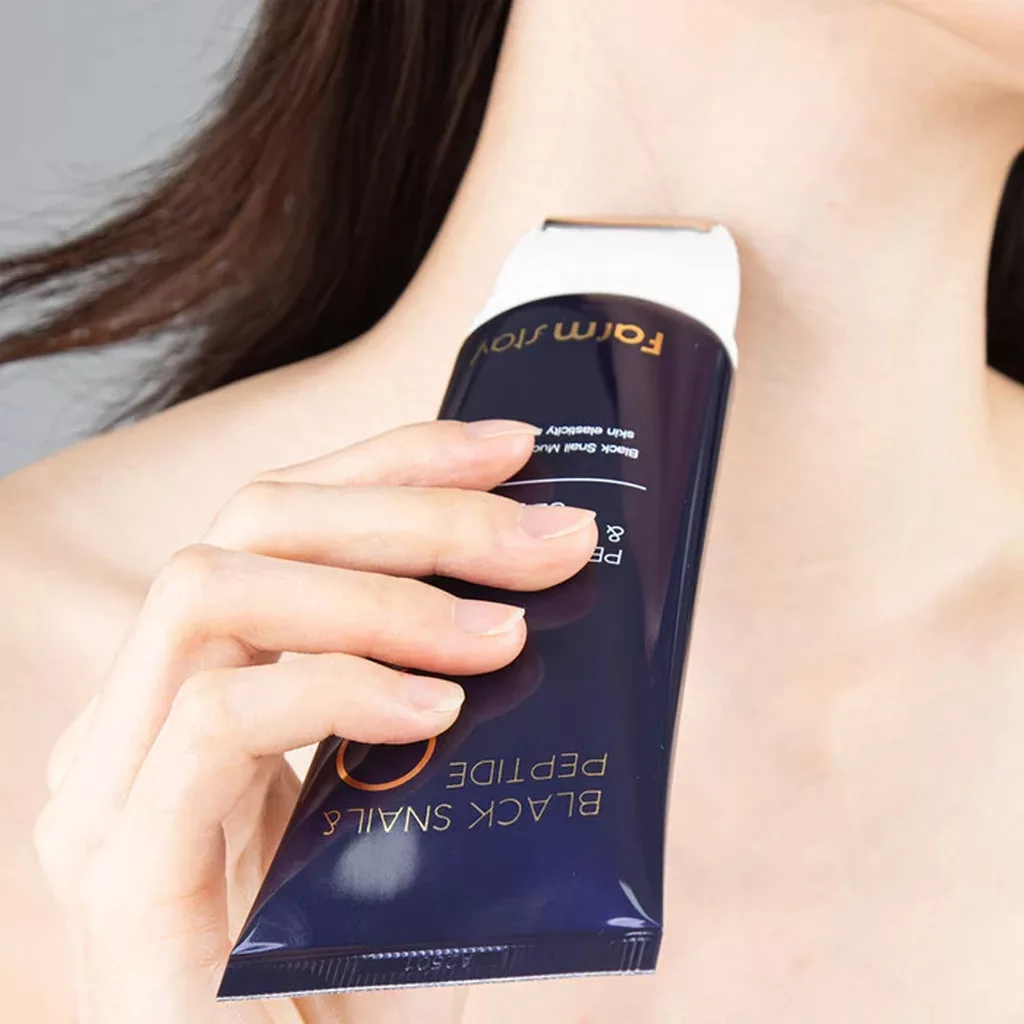 سرم رولر صورت و گردن بلک اسنس حلزون فارم استی BLACK SNAIL & PEPTIDES SERUM
