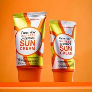 ضدآفتاب oil free فارم استی بدون چربی farm stay UV DEFENCE