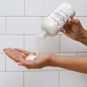 شامپو روزانه و تمیز کننده آبرسان شی مویسچر | حاوی روغن نارگیل مناسب انواع مو