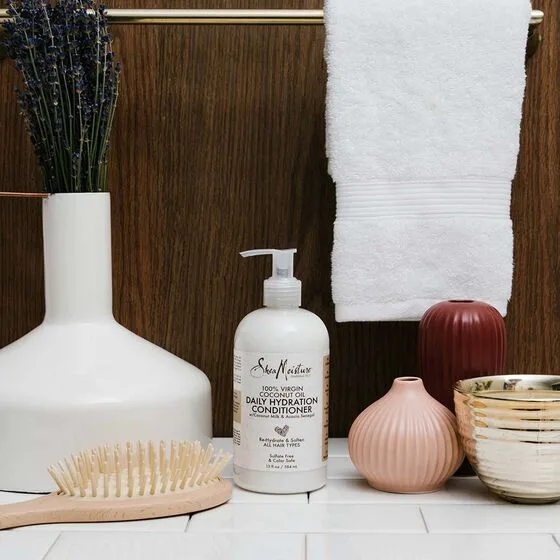 نرم کننده روزانه شی مویسچر ، آبرسان طبیعی مو | حاوی روغن نارگیل؛ مناسب انواع مو