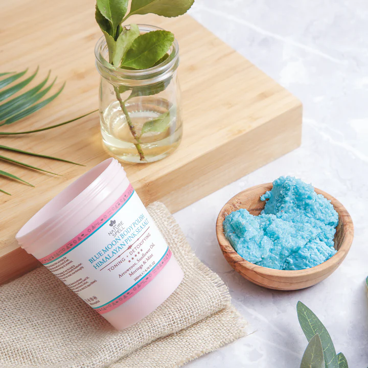 اسکراب بدن نیچر اسپل حاوی نمک و جلبک دریایی صورتی himalayan
