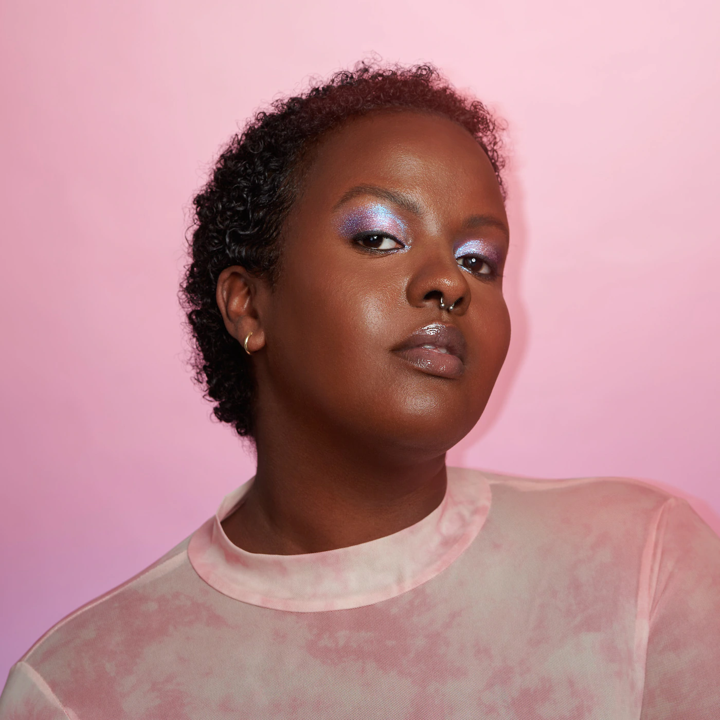 پالت سایه رز کوارتز هدی بیوتی huda beauty rose quartz pallete