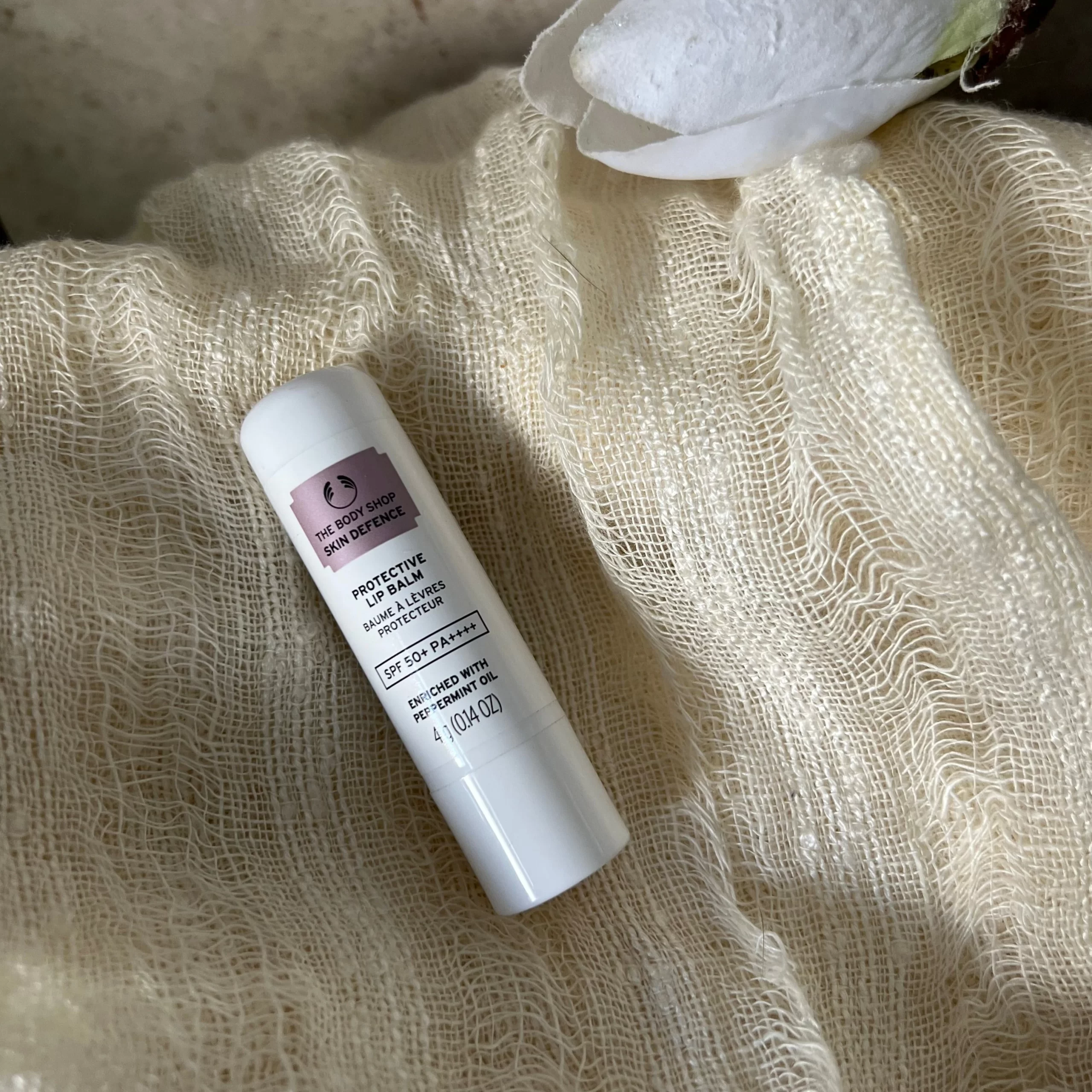 بالم لب استیکی بادی شاپ مغذی و محافظت کننده در هوای نامساعد و SPF50+ PA++++ در برابر UVA/UVB