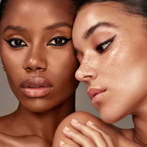 خط چشم کرمی پیچی شیگلم ضد آب گیاهی حرفه ای قهوه ای (کد3005) On-Line Creamy Eyeliner - Brown