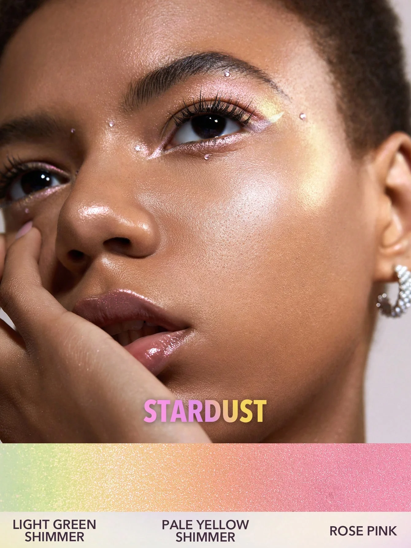 هایلایتر کروماتیک شیگلم موجود در سه رنگ GLOW BLOOM CHROMA