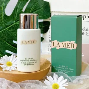 ضد آفتاب لامر سبز مرطوب کننده و تسکین دهنده سبک و زود جذب 50میل SPF50 PA+++
