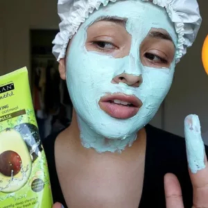 ماسک صورت خاک رسی آووکادو و جو دو سر فریمن پاک کننده (کد2229)